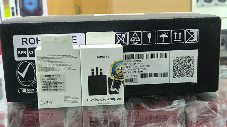 شارژر سامسونگ مدل EP-T4511 توان 45 وات سه پین